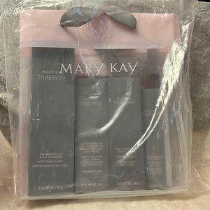 Mary Kay timewise 4 pc set